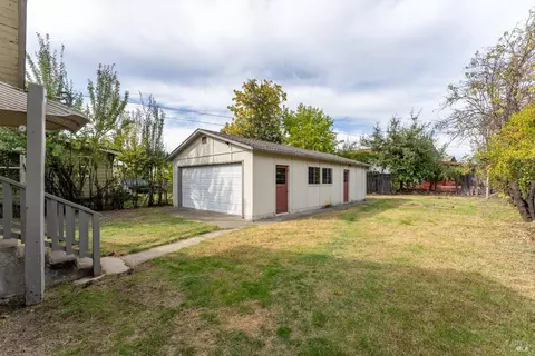 258 State St, Willits, CA 95490 photo 22