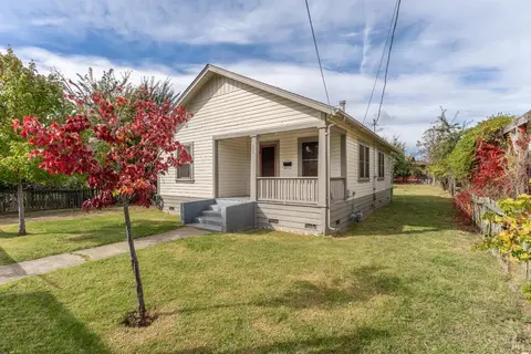 258 State St, Willits, CA 95490