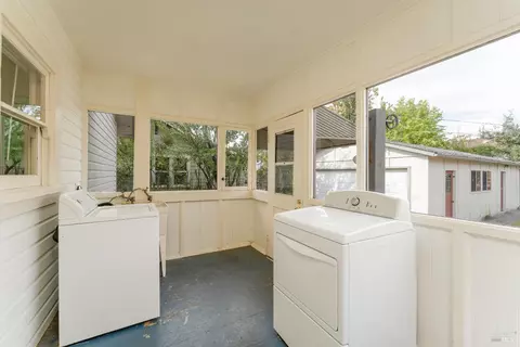 258 State St, Willits, CA 95490 photo 11