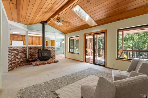 Living - 1101 Perch Ln, Willits, CA 95490 photo 4 of 4