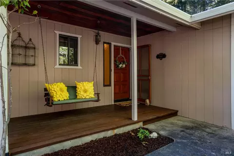 Exterior - 1101 Perch Ln, Willits, CA 95490 photo 2 of 9