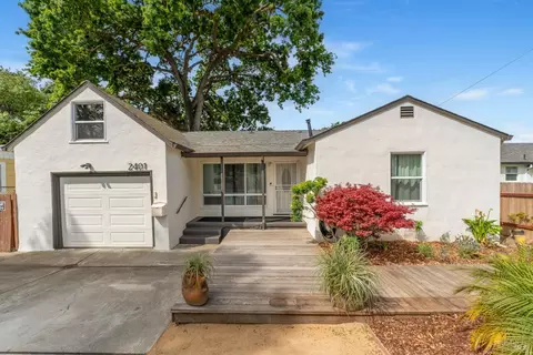 Exterior - 2401 Alameda St, Vallejo, CA 94590 photo 4 of 18