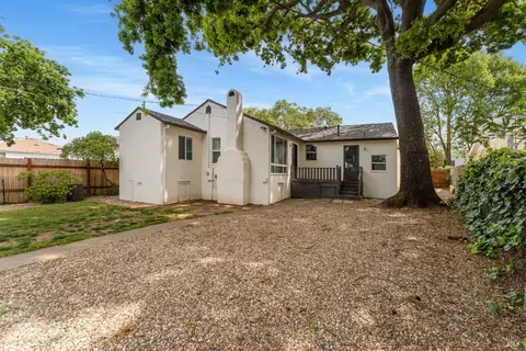 Exterior - 2401 Alameda St, Vallejo, CA 94590 photo 15 of 18