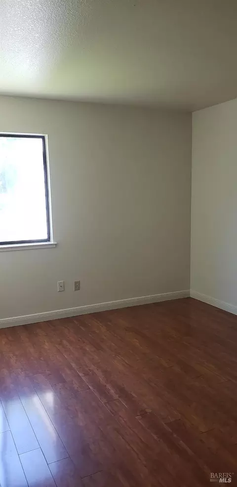 Bedroom - 224 Courtyards E, Windsor, CA 95492 photo 1 of 3