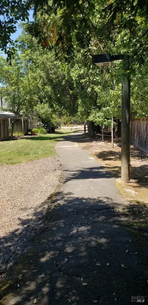 Other - 224 Courtyards E, Windsor, CA 95492 photo 3 of 3