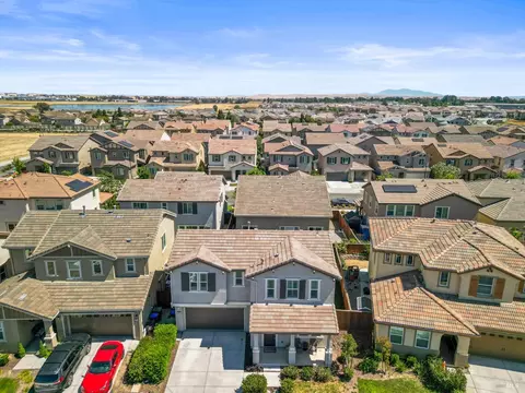 View/Area - 1409 Spur Ln, Fairfield, CA 94533 photo 3 of 3