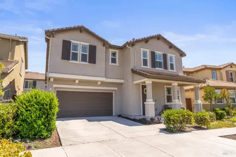 Exterior - 1409 Spur Ln, Fairfield, CA 94533 photo 2 of 6