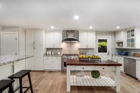 Kitchen - 1705 Adele St, Calistoga, CA 94515 photo 7 of 7