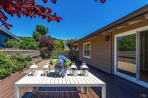 Exterior - 1705 Adele St, Calistoga, CA 94515 photo 4 of 9
