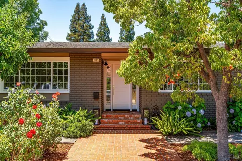 Exterior - 1705 Adele St, Calistoga, CA 94515 photo 5 of 9