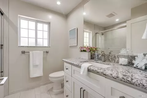 Bath - 1705 Adele St, Calistoga, CA 94515 photo 3 of 5
