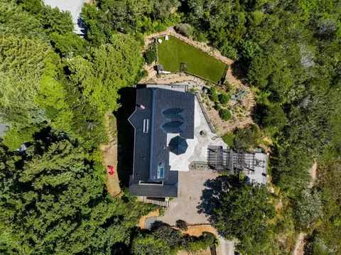View/Area - 409 Summit Dr, Corte Madera, CA 94925 photo 5 of 7