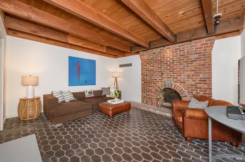 Living - 409 Summit Dr, Corte Madera, CA 94925 photo 6 of 8
