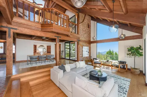 Living - 409 Summit Dr, Corte Madera, CA 94925 photo 3 of 8