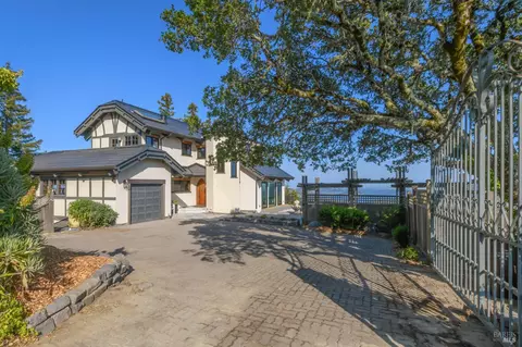 Exterior - 409 Summit Dr, Corte Madera, CA 94925 photo 1 of 22