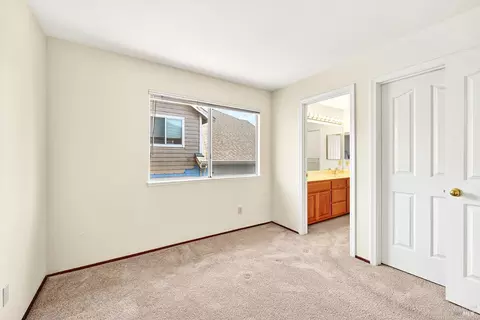 Bedroom - 908 S Regatta Dr, Vallejo, CA 94591 photo 4 of 7