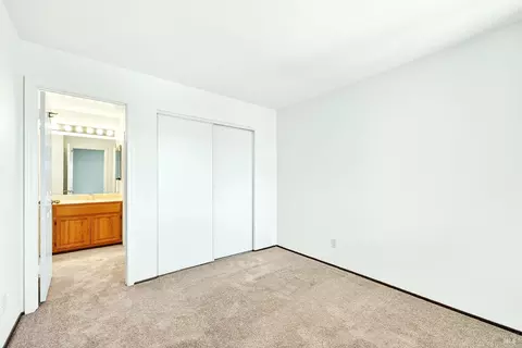 Bedroom - 908 S Regatta Dr, Vallejo, CA 94591 photo 2 of 7