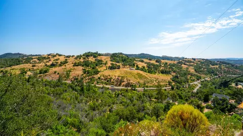 3811 Porter Creek Rd, Santa Rosa, CA 95404