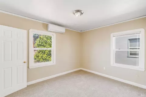 Bedroom - 615 Central Ave, Vallejo, CA 94590 photo 6 of 10