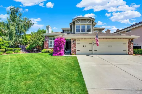 Exterior - 3242 Banff Dr, Fairfield, CA 94534 photo 3 of 23
