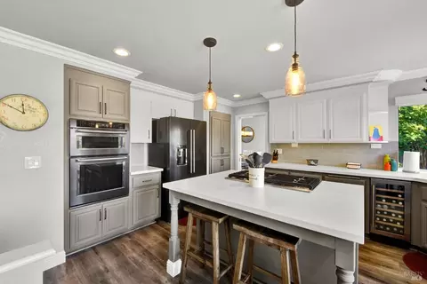 Kitchen - 3242 Banff Dr, Fairfield, CA 94534 photo 8 of 10