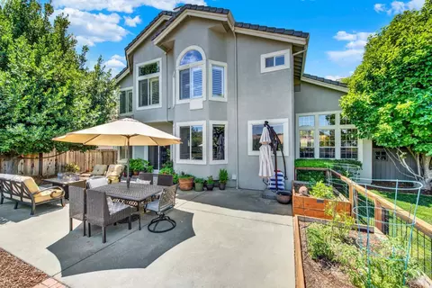 Exterior - 3242 Banff Dr, Fairfield, CA 94534 photo 16 of 23