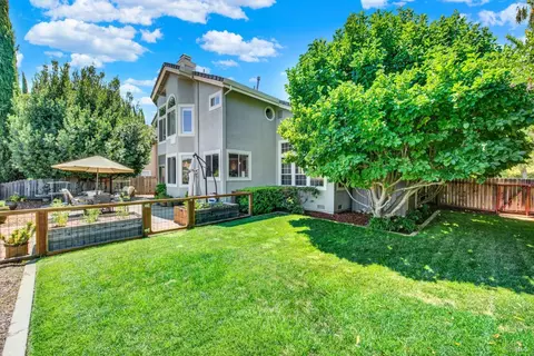 Exterior - 3242 Banff Dr, Fairfield, CA 94534 photo 20 of 23