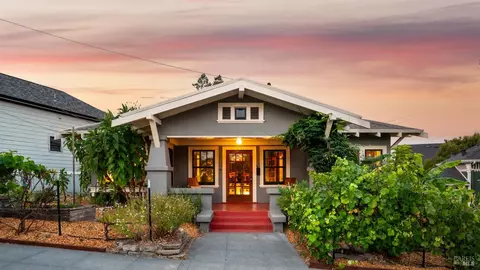 306 Howard St, Petaluma, CA 94952