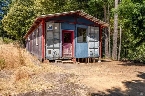 Exterior - 17440 Shafer Ranch Rd, Willits, CA 95490 photo 9 of 13