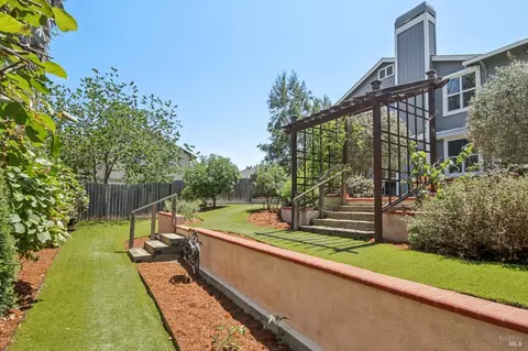 Exterior - 8350 Dorfman Dr, Cotati, CA 94931 photo 4 of 7