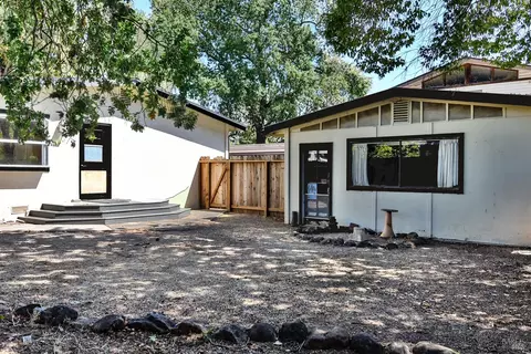 Exterior - 612 Cherry Ave, Sonoma, CA 95476 photo 8 of 13