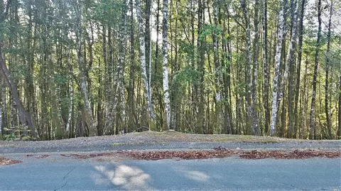 2235 Goose Rd, Willits, CA 95490