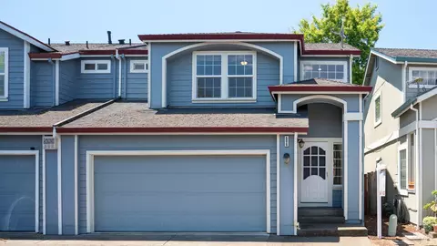 606 Santa Ana Cir, Santa Rosa, CA 95404