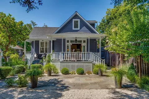 1729 Alexander Ct, Saint Helena, CA 94574