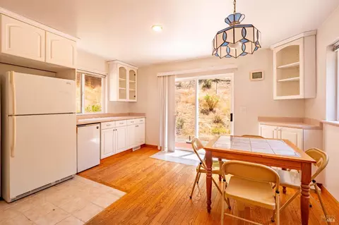 Kitchen - 44150 Nash Mill Rd, Philo, CA 95466 photo 4 of 4