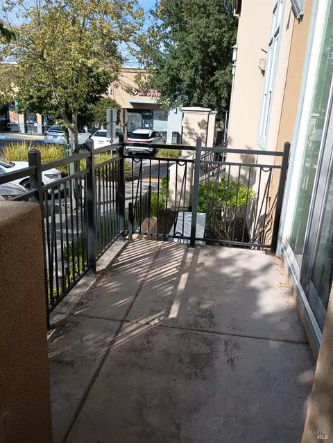 Exterior - 8917 San Ramon Rd, Dublin, CA 94568 photo 1 of 2
