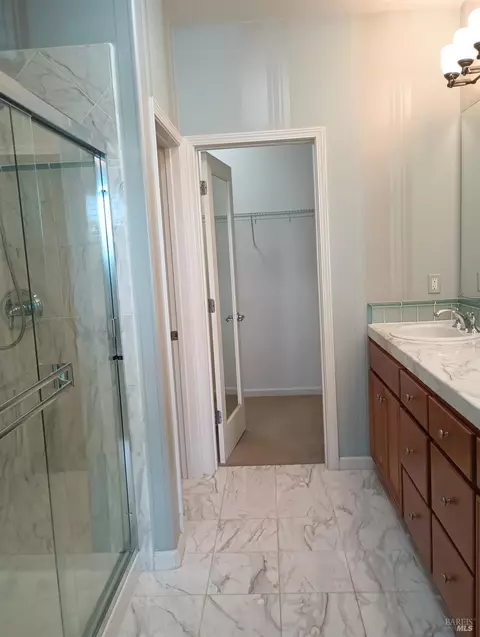 Bath - 8917 San Ramon Rd, Dublin, CA 94568 photo 2 of 9