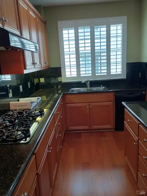 Kitchen - 8917 San Ramon Rd, Dublin, CA 94568 photo 3 of 5