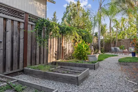 706 Natalie Dr, Windsor, CA 95492 photo 40