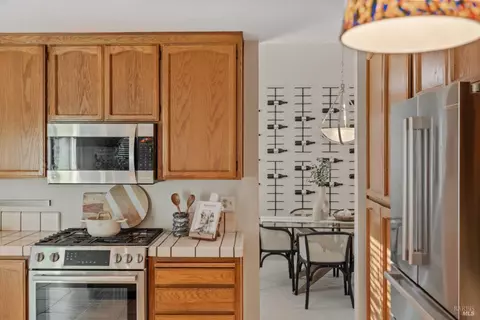 706 Natalie Dr, Windsor, CA 95492 photo 17