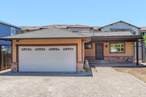 126 E Thomson Ave, Sonoma, CA 95476