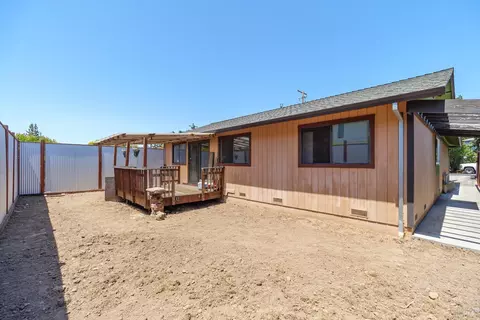 Exterior - 126 E Thomson Ave, Sonoma, CA 95476 photo 4 of 16