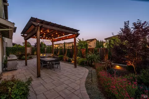 349 Vinterra Ct, Napa, CA 94559
