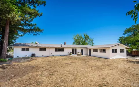 Exterior - 1007 Sunset Rd, Napa, CA 94558 photo 13 of 23