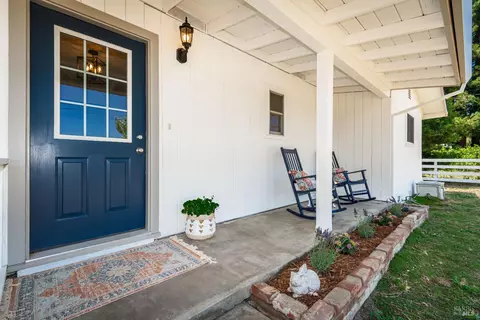 Exterior - 1007 Sunset Rd, Napa, CA 94558 photo 9 of 23