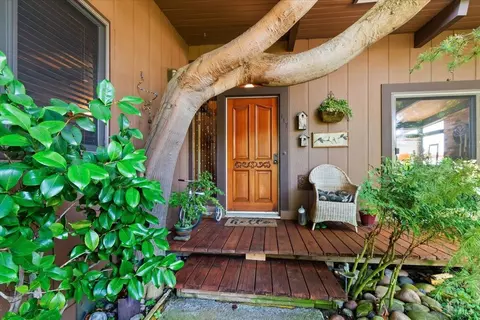 Exterior - 117 Raines Ct, Vallejo, CA 94591 photo 5 of 10
