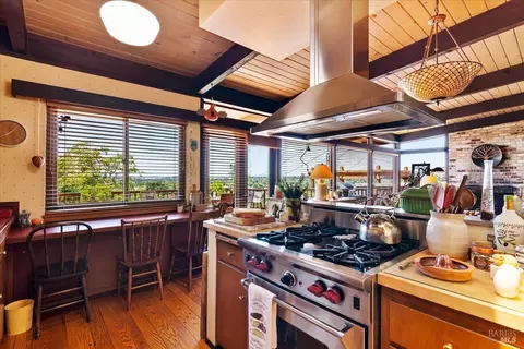 Kitchen - 117 Raines Ct, Vallejo, CA 94591 photo 1 of 3