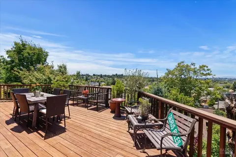 Exterior - 117 Raines Ct, Vallejo, CA 94591 photo 9 of 10