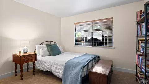 945 Monique Way, Dixon, CA 95620 photo 23