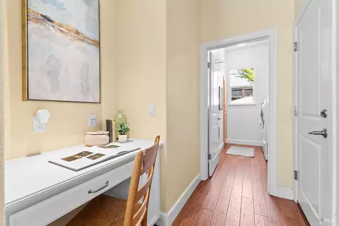 Entry Way - 1593 Reiman Ln, Windsor, CA 95492 photo 2 of 2